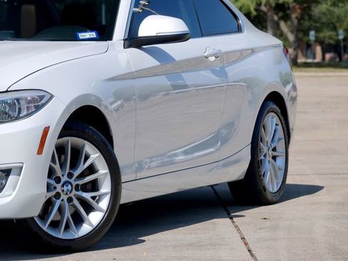 Used 2015 BMW 228i Coupe image 10