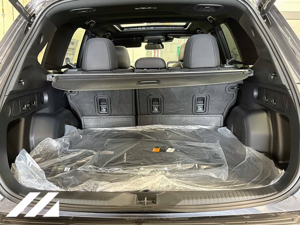 New 2026 Subaru Forester Premium AWD/4WD image 25