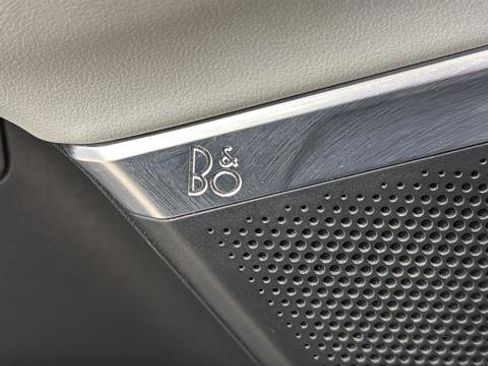 Used 2025 Ford Expedition Platinum image 46