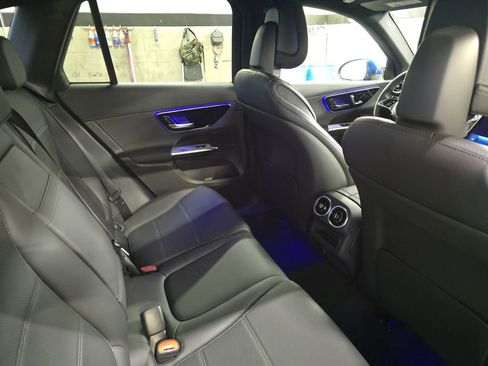 New 2026 Mercedes-Benz GLC 300 image 11