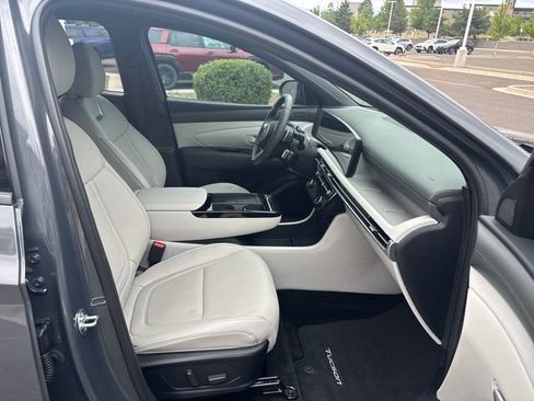 Used 2026 Hyundai Tucson Limited AWD/4WD image 19