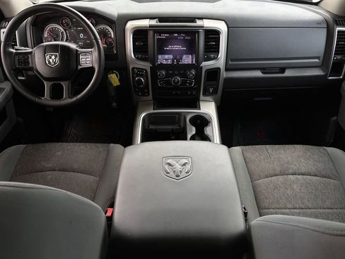 Used 2018 RAM 1500 Big Horn AWD/4WD image 11