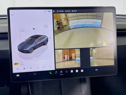 Used 2025 Tesla Model 3 Long Range AWD/4WD image 17