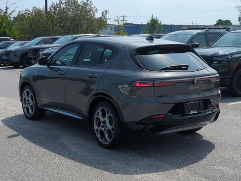 Used 2024 Alfa Romeo Tonale Ti AWD/4WD image 6