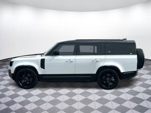Certified 2024 Land Rover Defender 130 X-Dynamic SE AWD/4WD image 2