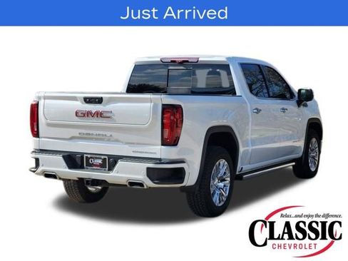Used 2024 GMC Sierra 1500 Denali w/ Technology Package image 23