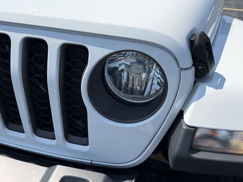 Used 2021 Jeep Gladiator Sport w/ Quick Order Package 24Q 80Th AWD/4WD image 19