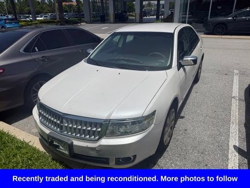 Used 2009 Lincoln MKZ FWD image 1