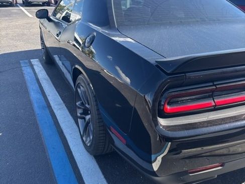 Used 2023 Dodge Challenger R/T w/ T/A Package image 7