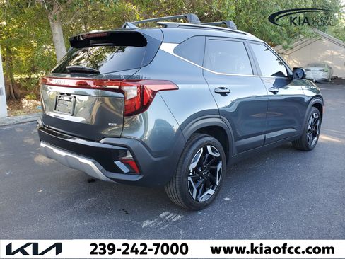 Used 2024 Kia Seltos SX w/ SX Sunroof Package image 4