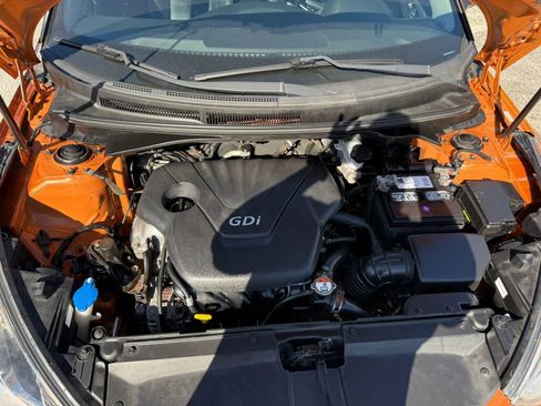 Used 2015 Hyundai Veloster RE:FLEX Edition image 19