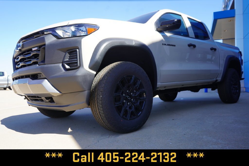 New 2026 Chevrolet Colorado Trail Boss AWD/4WD image 4