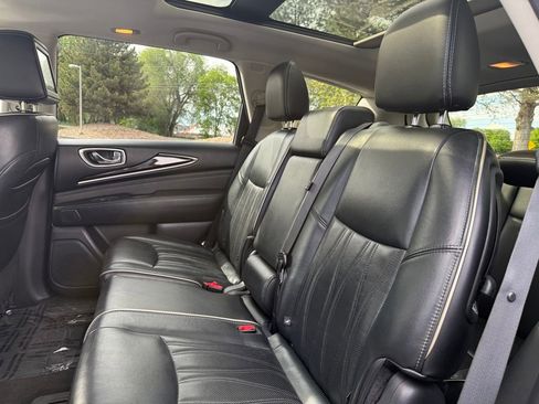 Used 2017 INFINITI QX60 Luxe AWD/4WD image 16
