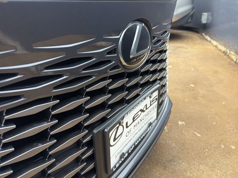 Used 2024 Lexus RX 350 Premium image 32