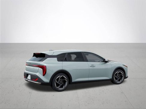 New 2026 Kia K4 EX image 6