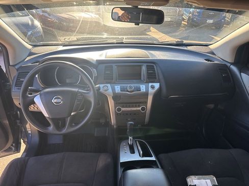 Used 2013 Nissan Murano S image 11