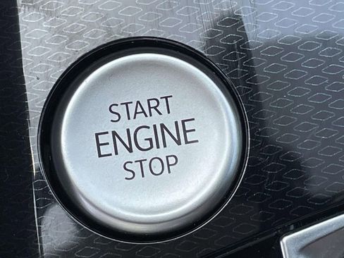 Used 2025 Volkswagen Taos S image 23