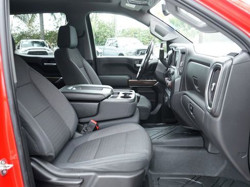 Used 2019 Chevrolet Silverado 1500 RST w/ All-Star Edition AWD/4WD image 38