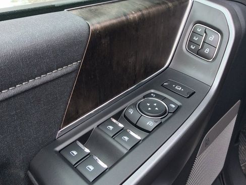 New 2026 Ford F350 Lariat w/ FX4 Off-Road Package image 31