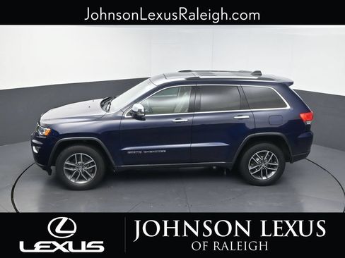 Used 2017 Jeep Grand Cherokee Limited AWD/4WD image 30