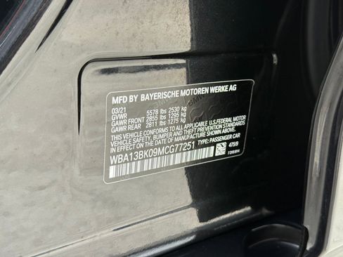 Used 2021 BMW M550i xDrive w/ Executive Package AWD/4WD image 32