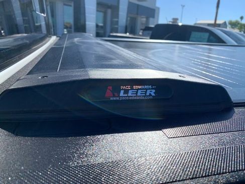 Used 2022 Ford F250 Lariat w/ Lariat Ultimate Package image 12