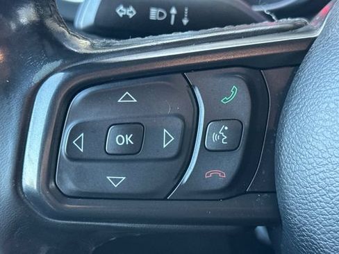 Used 2022 Jeep Gladiator Sport AWD/4WD image 36