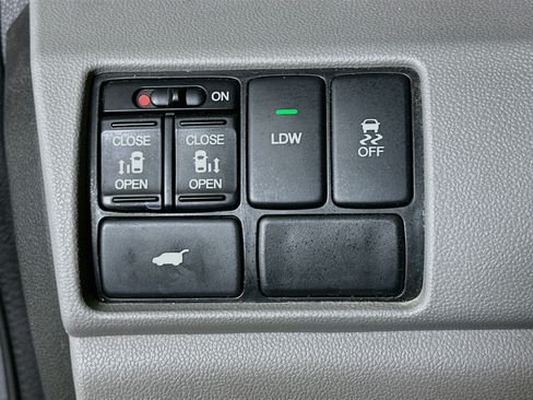 Used 2015 Honda Odyssey EX-L image 17