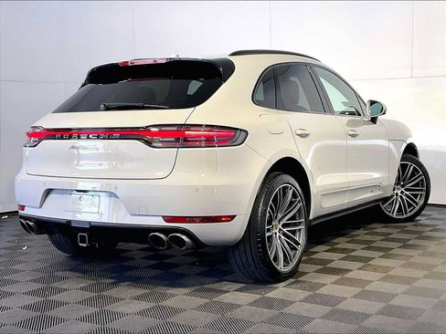 Certified 2021 Porsche Macan S AWD/4WD image 7