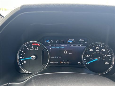 New 2025 Ford F350 Platinum w/ Tremor Off-Road Package image 25