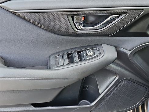 Used 2022 Subaru Outback Premium image 13