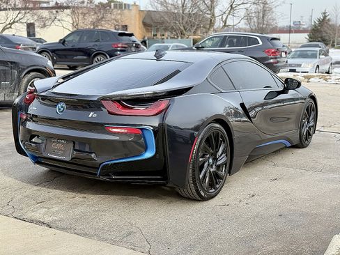 Used 2015 BMW i8 image 7