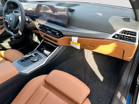 New 2026 BMW 330i Sedan w/ Premium Package RWD image 24