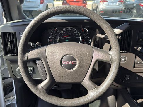 Used 2025 GMC Savana 2500 w/ Driver Convenience Package RWD image 10