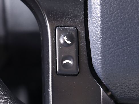 Used 2018 Toyota Tacoma SR image 53