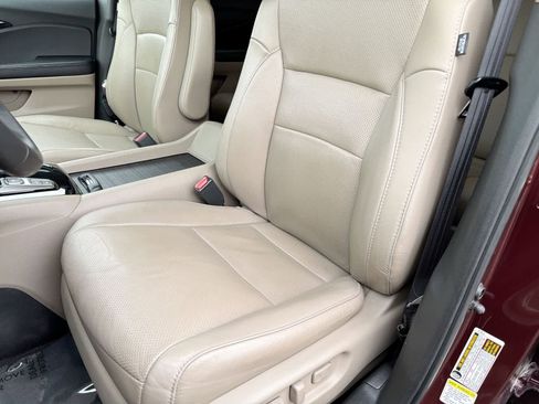 Used 2016 Honda Pilot Elite image 17