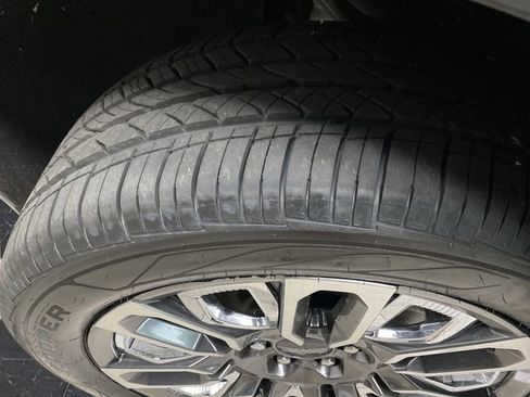 Used 2023 GMC Yukon XL Denali Ultimate image 40