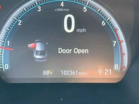 Used 2018 Honda Civic Touring image 14