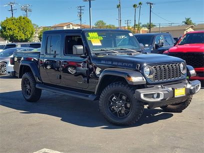 Certified 2025 Jeep Gladiator Sport