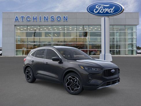 New 2026 Ford Escape Platinum w/ Premium Technology Package image 7