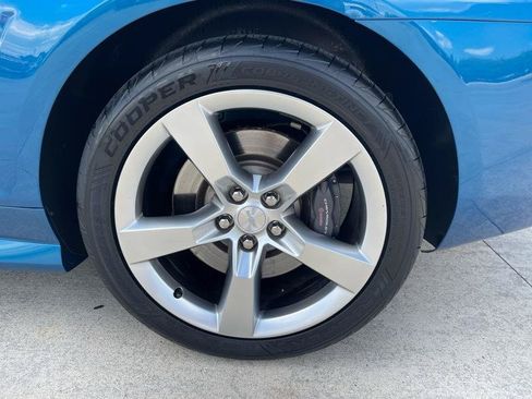 Used 2010 Chevrolet Camaro SS w/ RS Package RWD image 16