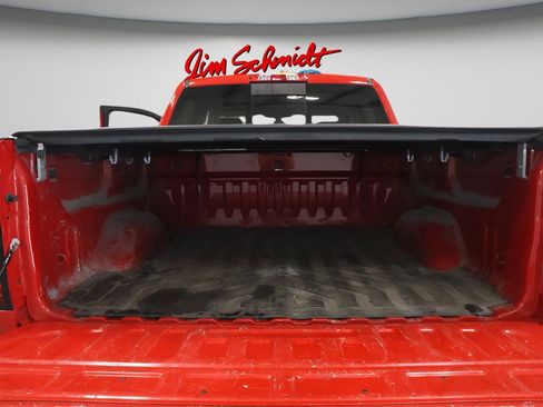 Used 2015 Chevrolet Silverado 1500 LTZ w/ LTZ Plus Package AWD/4WD image 37