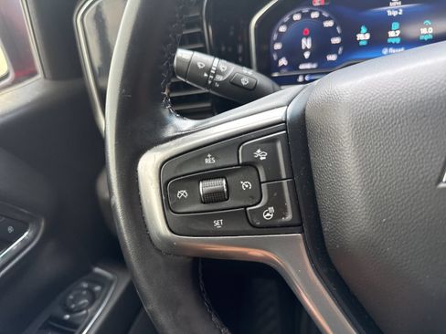 Used 2024 Chevrolet Silverado 1500 LT AWD/4WD image 33