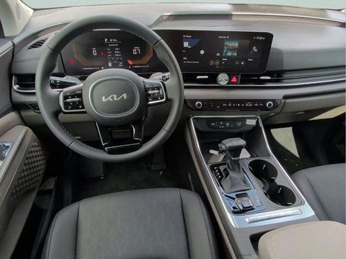 New 2026 Kia Carnival EX image 32