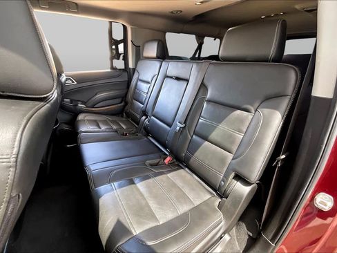 Used 2020 GMC Yukon XL Denali RWD image 19