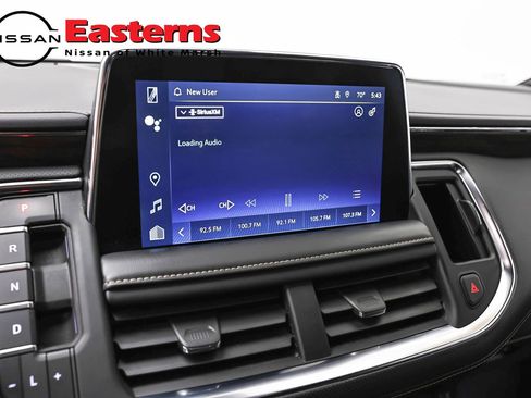 Used 2023 Chevrolet Suburban Premier RWD image 18