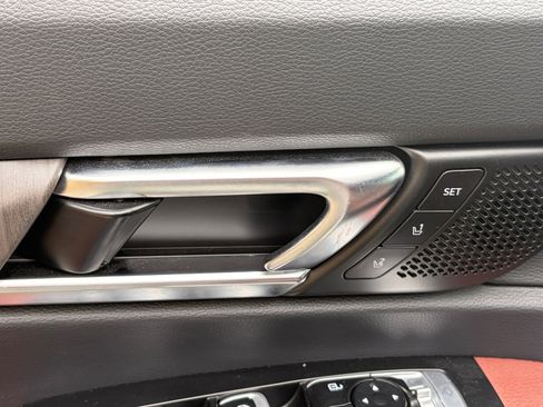 Used 2024 Kia Telluride SX image 9