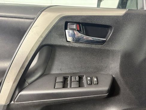 Used 2016 Toyota RAV4 XLE image 15