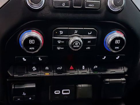 Certified 2021 GMC Sierra 1500 Elevation w/ Preferred Package image 15