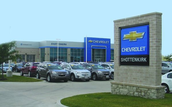 Used 2023 Chevrolet Colorado LT w/ LT Convenience Package III AWD/4WD image 24